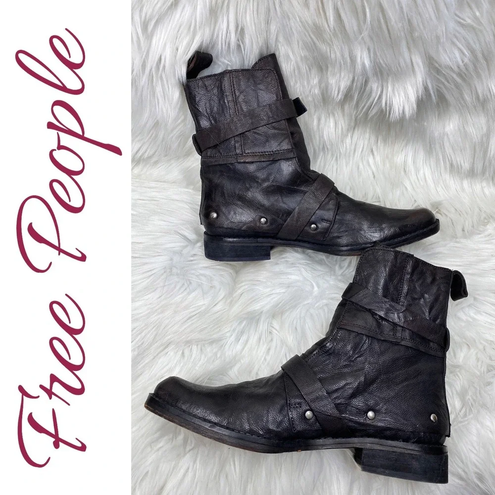 Free People Outsider Leather Double Buckle Moto Combat Boots Black Studded EU 39